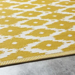 à prix très bas Maisons Du Monde Tapis Réversible En Polypropylène Jaune Motifs Graphiques Blancs 180×270, OEKO-TEX® 6